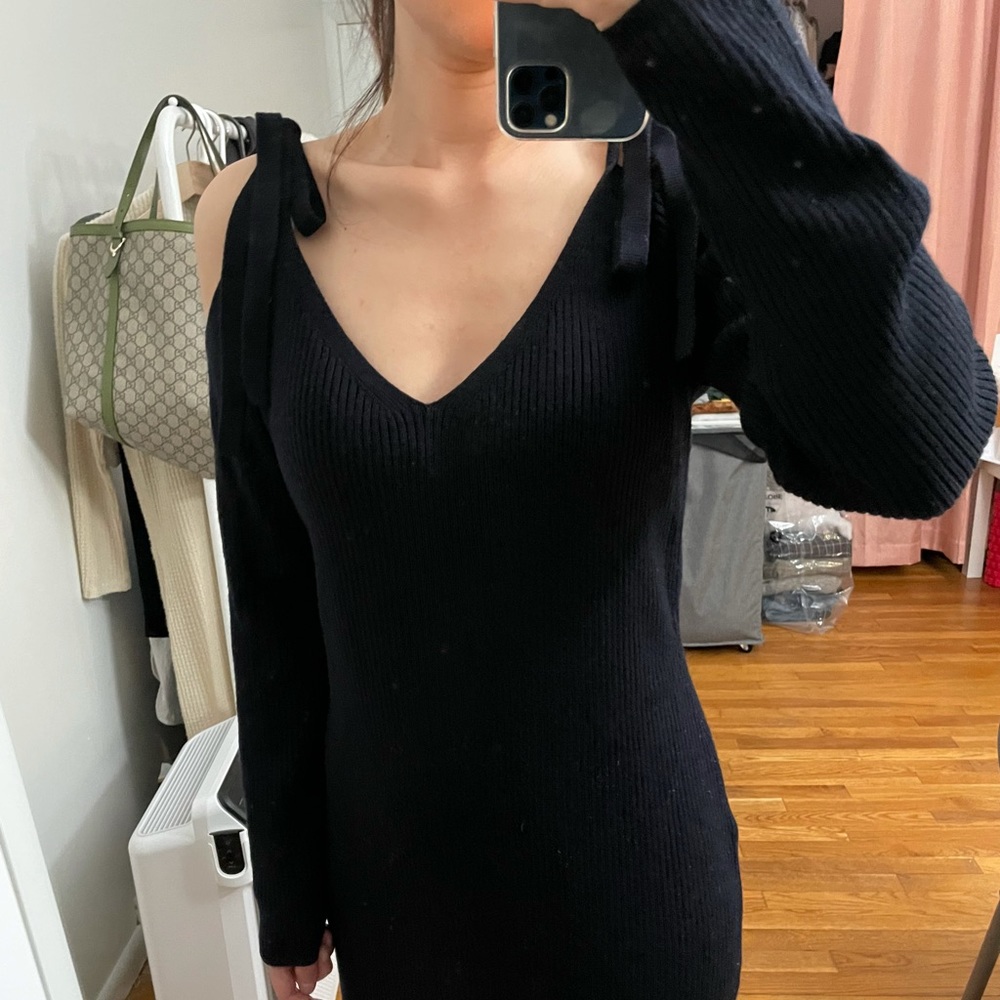 V-neck sweater dress, club monaco